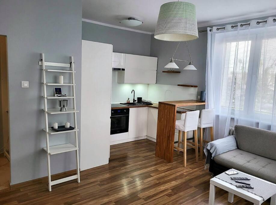 Apartament Ogrody * Wi-Fi * Jezyce * 3 Km Center Poznań Zewnętrze zdjęcie